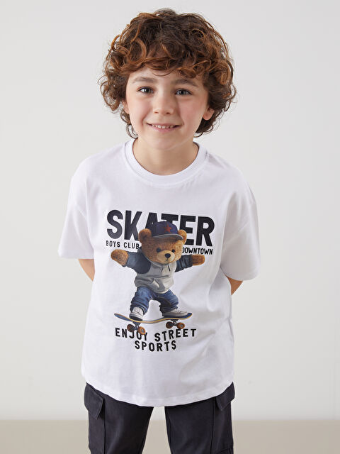 LCW Kids Bisiklet Yaka Ayı Teddy Baskılı Erkek Çocuk Tişört - S5P245Z1-Q6K