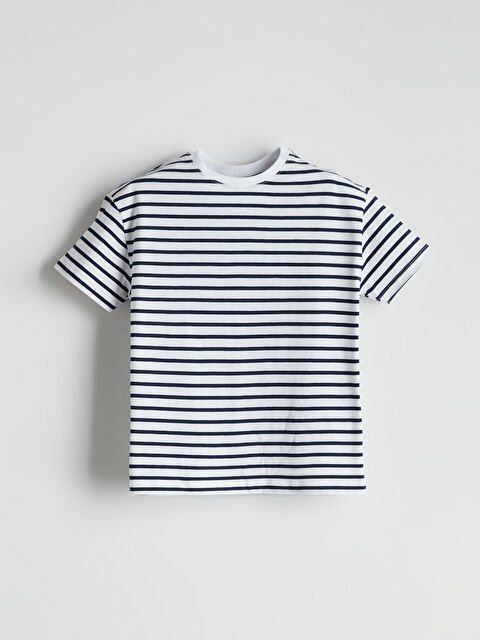 LCW Kids Bisiklet Yaka Çizgili Erkek Çocuk Tişört - S5P263Z1-LU7
