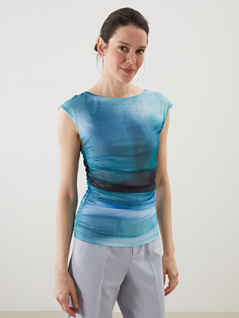 LCWAIKIKI Classic Bisiklet Yaka Batik Kadın Bluz - S5P330Z8-LQQ