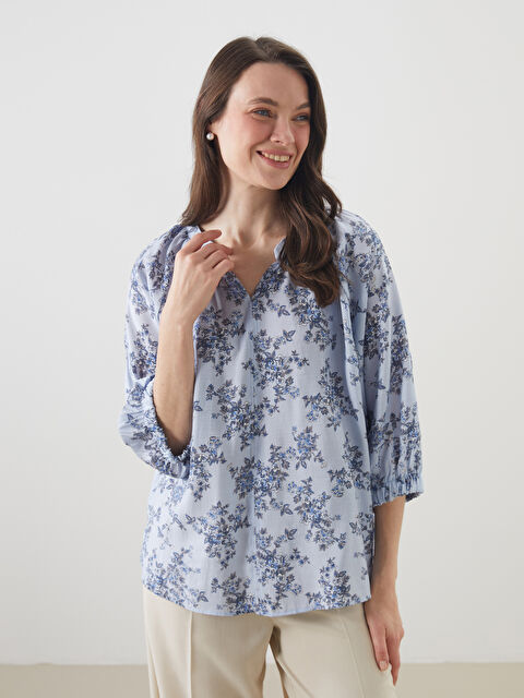 LCW Grace Kaçık Yaka Çiçekli Modal Karışımlı Bluz - S5P615Z8-LQQ