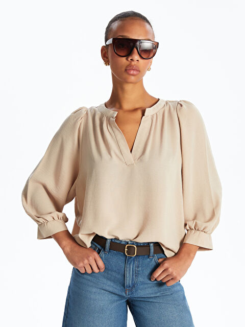 LCWAIKIKI Classic Notch Neck Ruched Blouse - S5P724Z8-FJZ