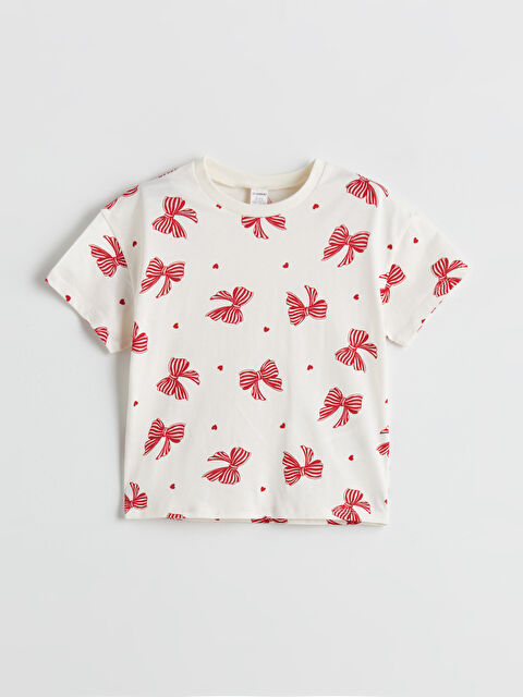 LCW Kids Bisiklet Yaka Kurdele Detaylı Kız Çocuk Tişört - S5P781Z1-LRA