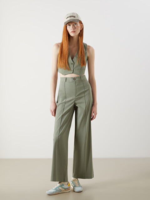 LCWAIKIKI Classic بنطلون نسائي واسع الأرجل بقصة عادية - S5P953Z8-ZM5