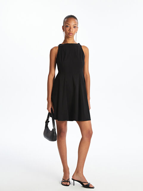 LCWAIKIKI Classic Halter Neck Peplum Mini Dress - S5P988Z8-CVL