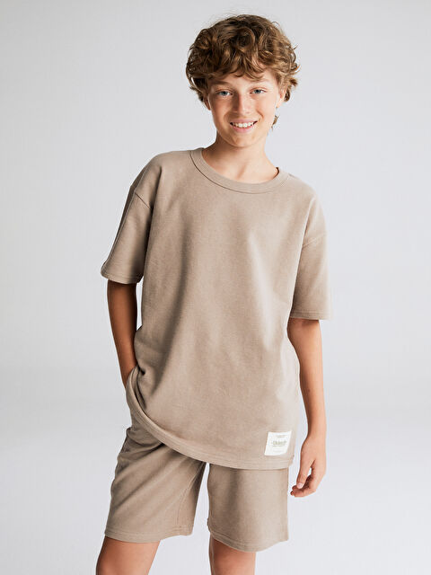 LCW Kids Bisiklet Yaka Erkek Çocuk Tişört ve Şort - S5PC43Z4-QYZ