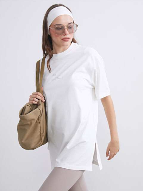 LCW Modest Bisiklet Yaka Baskılı Oversize Kadın Tişört - S5PD65Z8-R9J