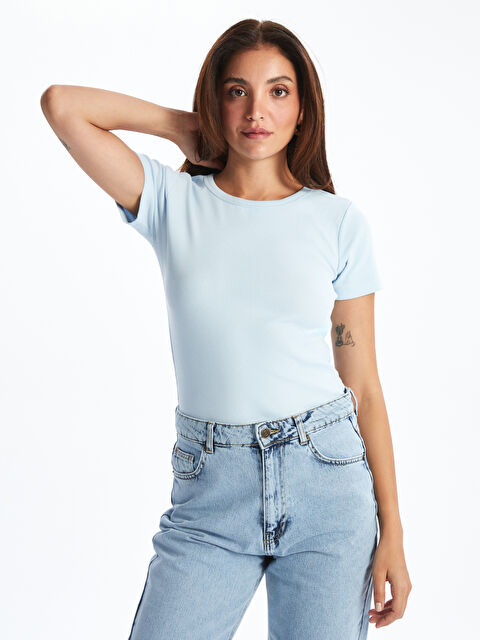 LCWAIKIKI Classic Bisiklet Yaka Dokulu Kadın Tişört - S5PF34Z8-QXE