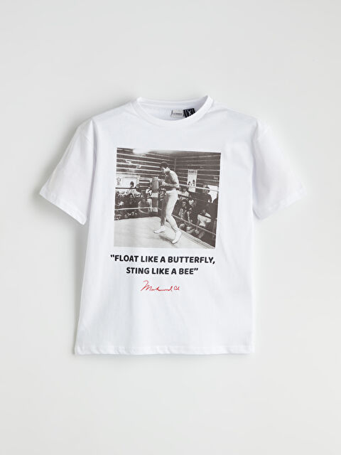 LCW Kids Bisiklet Yaka Muhammed Ali Baskılı Erkek Çocuk Tişört - S5PF59Z4-Q6K