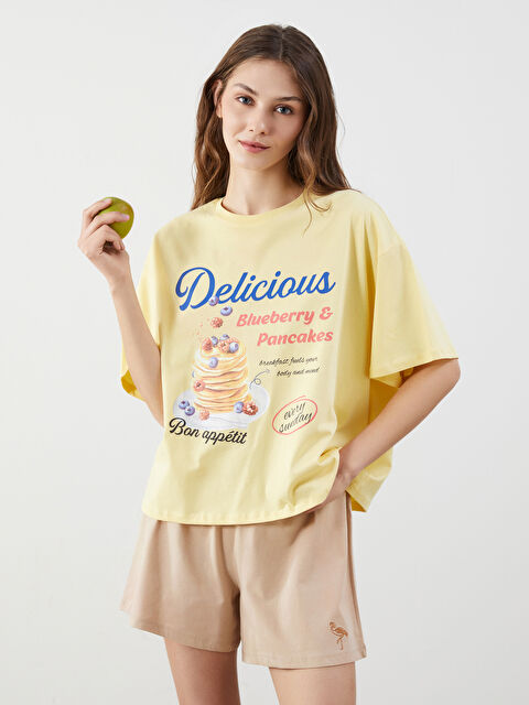 LCW Young قميص بيجامة واسع مطبوع بياقة دائرية للسيدات - S5PI04Z8-FTK