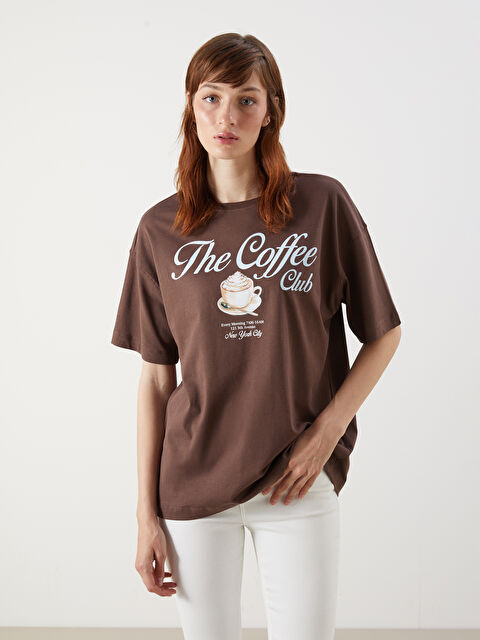 LCW Vision Bisiklet Yaka Baskılı Oversize Kadın Tişört - S5PI59Z8-R3C