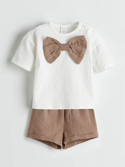 LCW baby Kurdele Detaylı Kız Bebek Tişört ve Şort 2'li - S5PQ33Z1-FDU