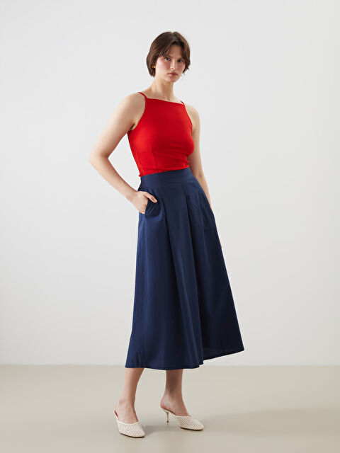 LCWAIKIKI Classic Beli Lastikli Pileli Etek - S5PQ38Z8-R4J