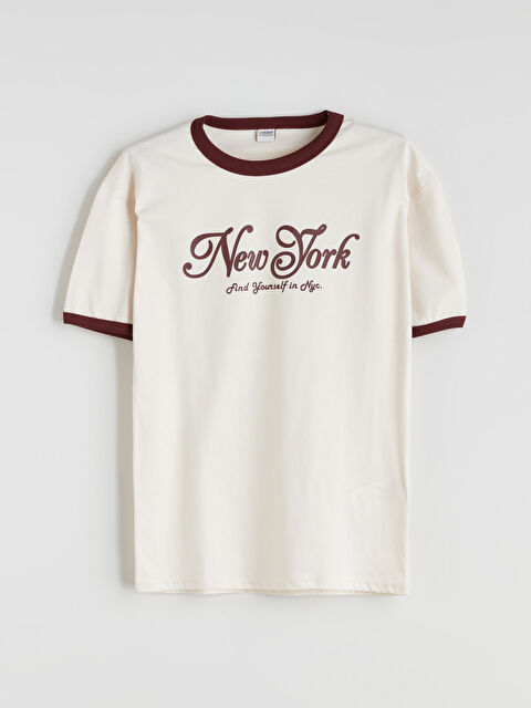 LCW Kids Bisiklet Yaka New York Baskılı Erkek Çocuk Tişört