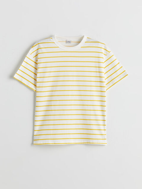 LCW Kids Bisiklet Yaka Erkek Çocuk Tişört - S5Q005Z4-LUG