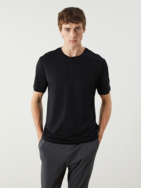 LC WAIKIKI Bisiklet Yaka Kısa Kollu Erkek Pijama Üst - S5Q455Z8-CVL