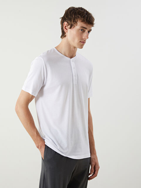 LC WAIKIKI Bisiklet Yaka Kısa Kollu Erkek Pijama Üst - S5Q455Z8-VC4