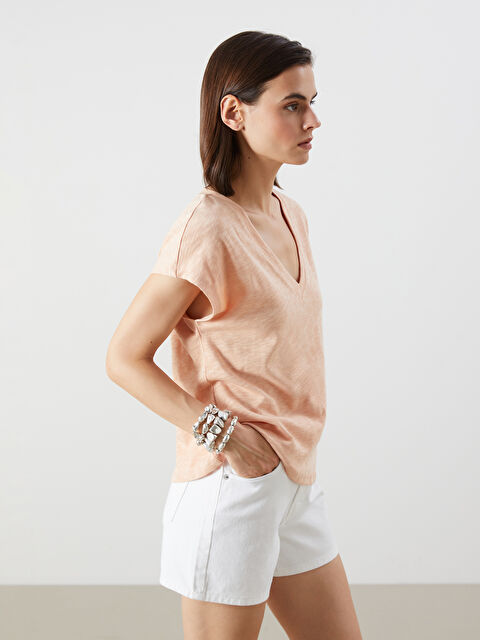 LCW Vision V Yaka Kadın Tişört - S5Q470Z8-FME