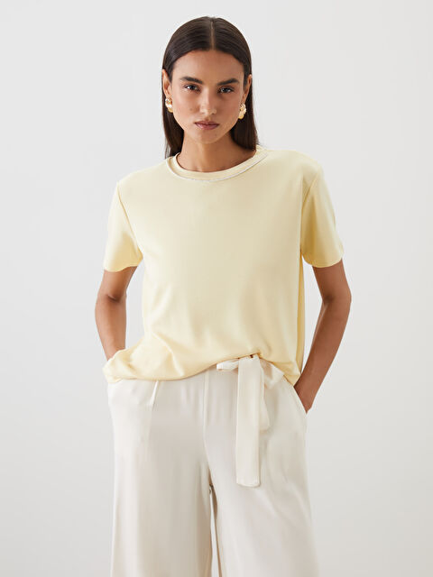 LCW Modest Bisiklet Yaka Kadın Tişört - S5Q587Z8-FQJ