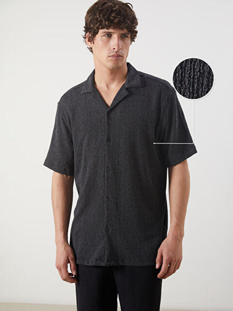 LCW Vision Regular Fit Kısa Kollu Armürlü Erkek Gömlek - S5Q633Z8-ZM7