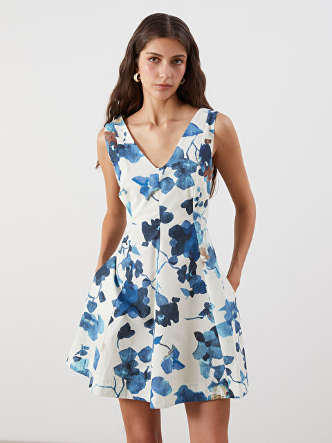 LCW Vision V Yaka Çiçekli Mini Elbise - S5QG53Z8-LQQ