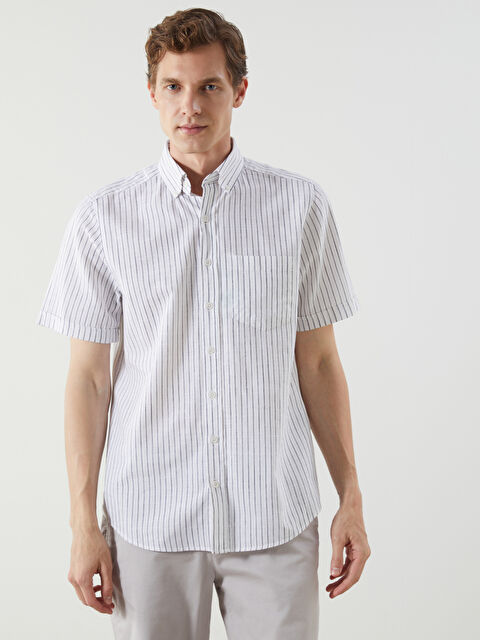 LCWAIKIKI Classic Regular Fit Kısa Kollu Çizgili Keten Karışımlı Erkek Gömlek - S5QK80Z8-LJX