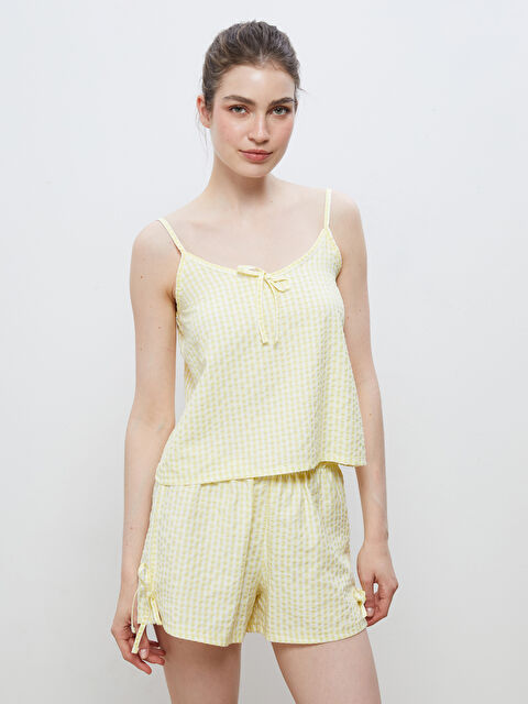 LCW DREAM V Yaka Ekose Kadın Şortlu Pijama Takımı - S5QS70Z8-LPV