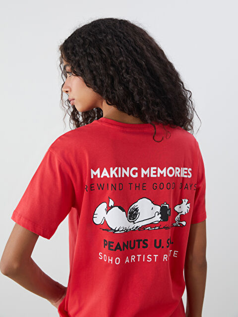 XSIDE Bisiklet Yaka Snoopy Lisanslı Kadın Tişört - S5QS89Z8-VWL