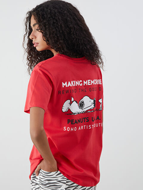 XSIDE Crew Neck Snoopy Licensed Women's T-Shirt - S5QS90Z8-VWL