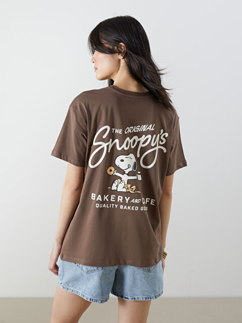 XSIDE Bisiklet Yaka Snoopy Lisanslı Kadın Tişört - S5QS93Z8-ZP7