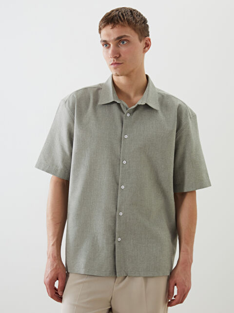 LCW Vision Regular Fit Kısa Kollu Armürlü Erkek Gömlek - S5QT60Z8-ZSY