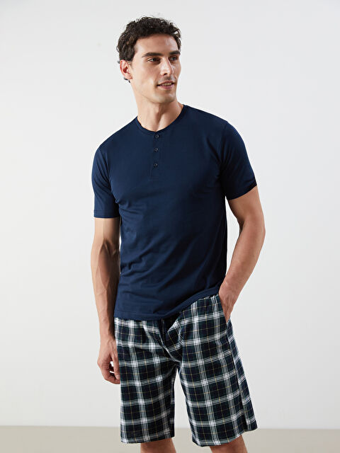 LC WAIKIKI Standart Kalıp Erkek Şortlu Pijama Takımı - S5QV45Z8-LSJ