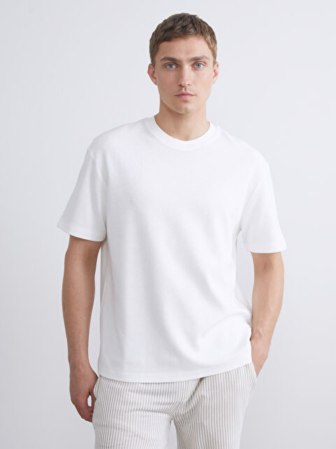 LCW Vision Bisiklet Yaka Erkek Tişört - S5R148Z8-R9J