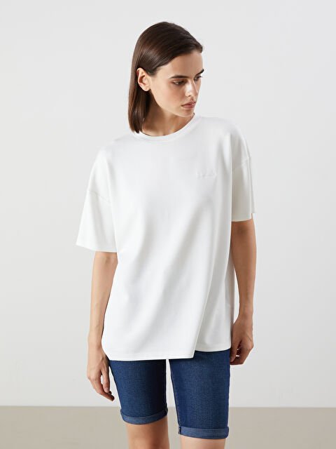 LCW Vision Bisiklet Yaka Oversize Kadın Tişört - S5R228Z8-R9J