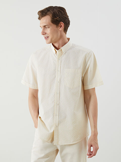 LCWAIKIKI Classic Regular Fit Kısa Kollu Ekose Poplin Erkek Gömlek - S5R347Z8-LQ2