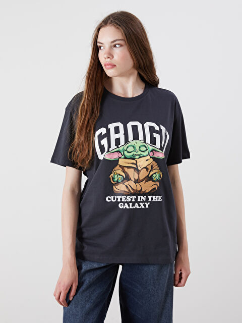 XSIDE Bisiklet Yaka Grogu Baskılı Kadın Tişört - S5R685Z8-VDL