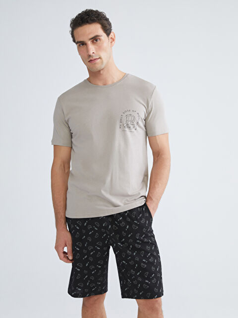 LC WAIKIKI Standart Kalıp Erkek Şortlu Pijama Takımı - S5R768Z8-LQJ