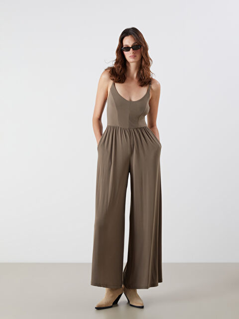 LCW Vision V Yaka Askılı Büzgülü Kadın Tulum - S5R923Z8-H00