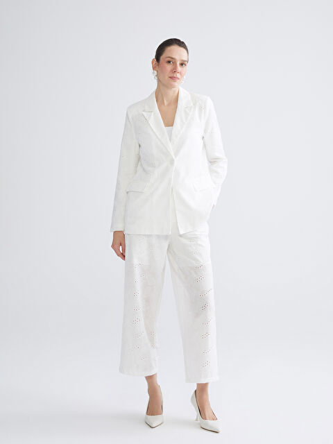 LCWAIKIKI Classic Ajurlu Brode Kadın Blazer Ceket - S5RA79Z8-Q6K