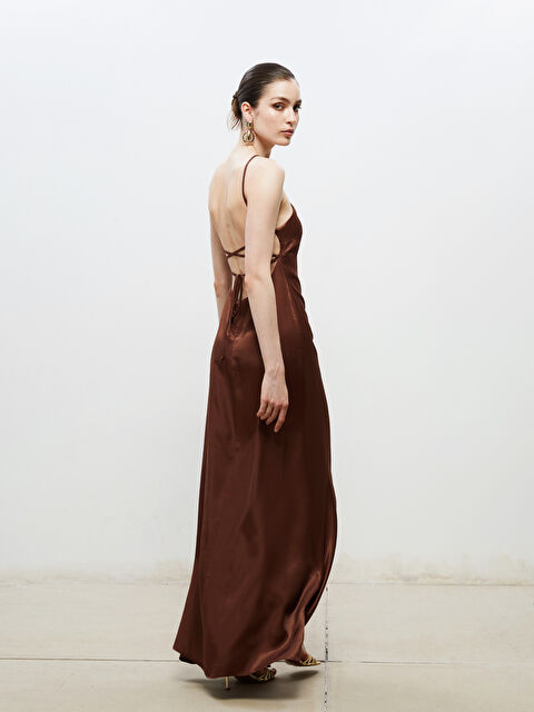 Soulife Halter Yaka Sırtı Pencereli Saten Abiye Elbise - S5RB71Z8-J0W