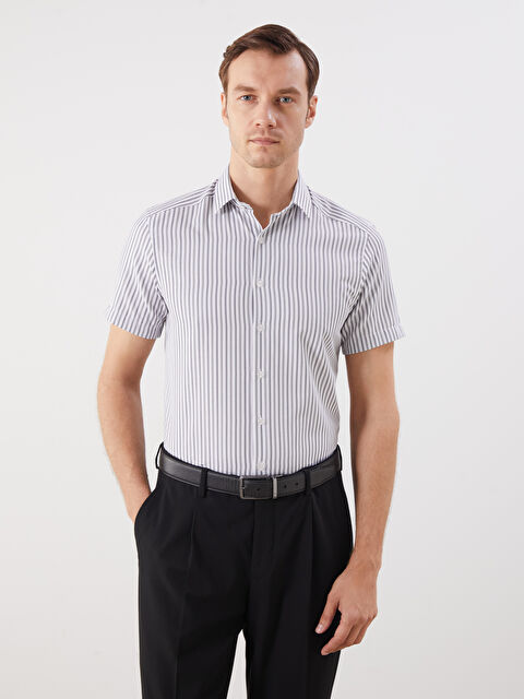 LCW BUSINESS Slim Fit Kısa Kollu Çizgili Erkek Gömlek - S5RC10Z8-LE0