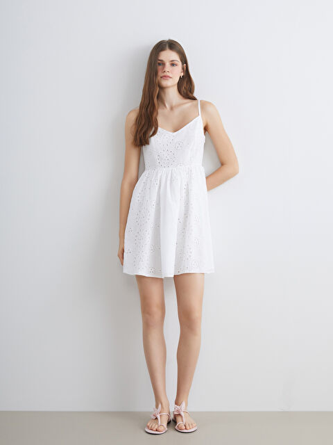 XSIDE V Yaka Ajurlu Brode Mini Elbise - S5RK49Z8-Q6K