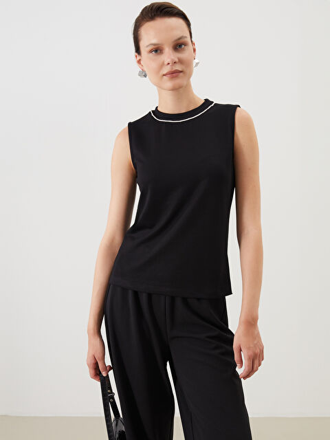 LCW Modest Bisiklet Yaka Boncuk İşlemeli Kadın Atlet - S5RK78Z8-CVL