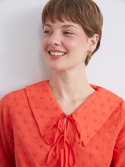 LCWAIKIKI Classic Bebe Yaka Nakışlı Fiyonklu Bluz - S5RM23Z8-D7W