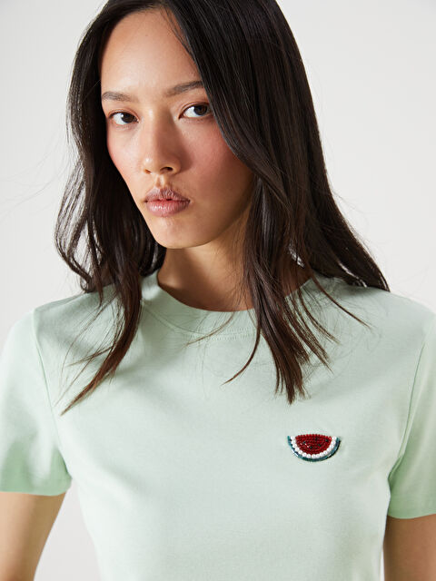 LCW Vision Bisiklet Yaka İşlemeli Kadın Tişört - S5RM42Z8-FVR