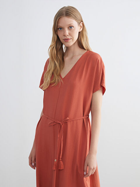 LCWAIKIKI Classic V Yaka Dokulu Elbise - S5RM93Z8-GZZ