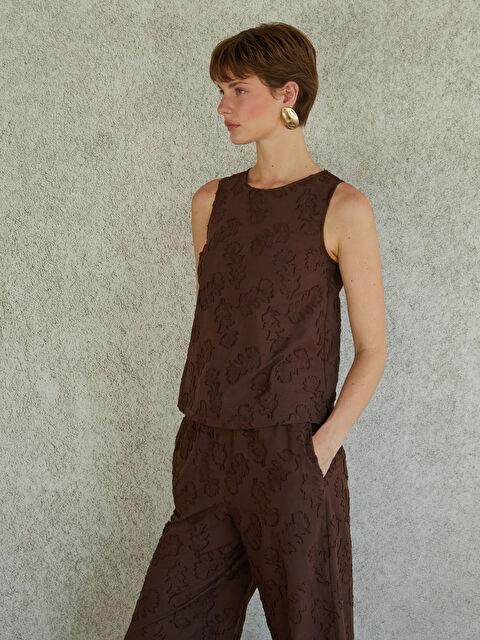 LCW Vision Bisiklet Yaka Nakışlı Bluz - S5RO55Z8-R3B