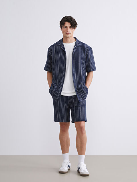 XSIDE Rahat Kalıp Çizgili Erkek Şort - S5RR08Z8-LGS