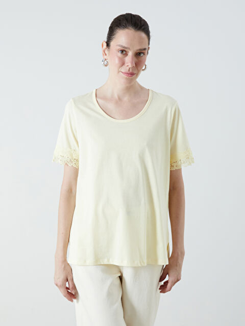 LCW Grace Bisiklet Yaka Dantel Detaylı Kadın Tişört - S5RR18Z8-FDS