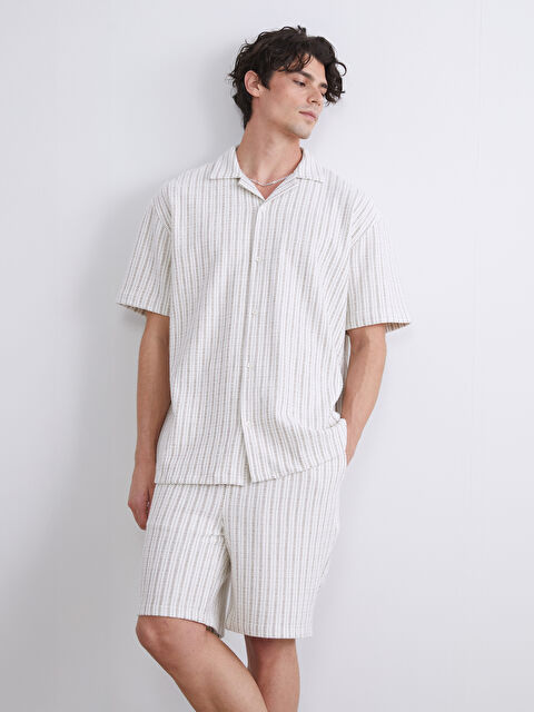 XSIDE Rahat Kalıp Resort Yaka Çizgili Erkek Gömlek - S5RR53Z8-LE8
