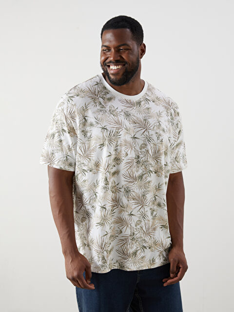 LCWAIKIKI Classic Bisiklet Yaka Çiçekli Erkek Tişört - W5JJ61Z8-LRA